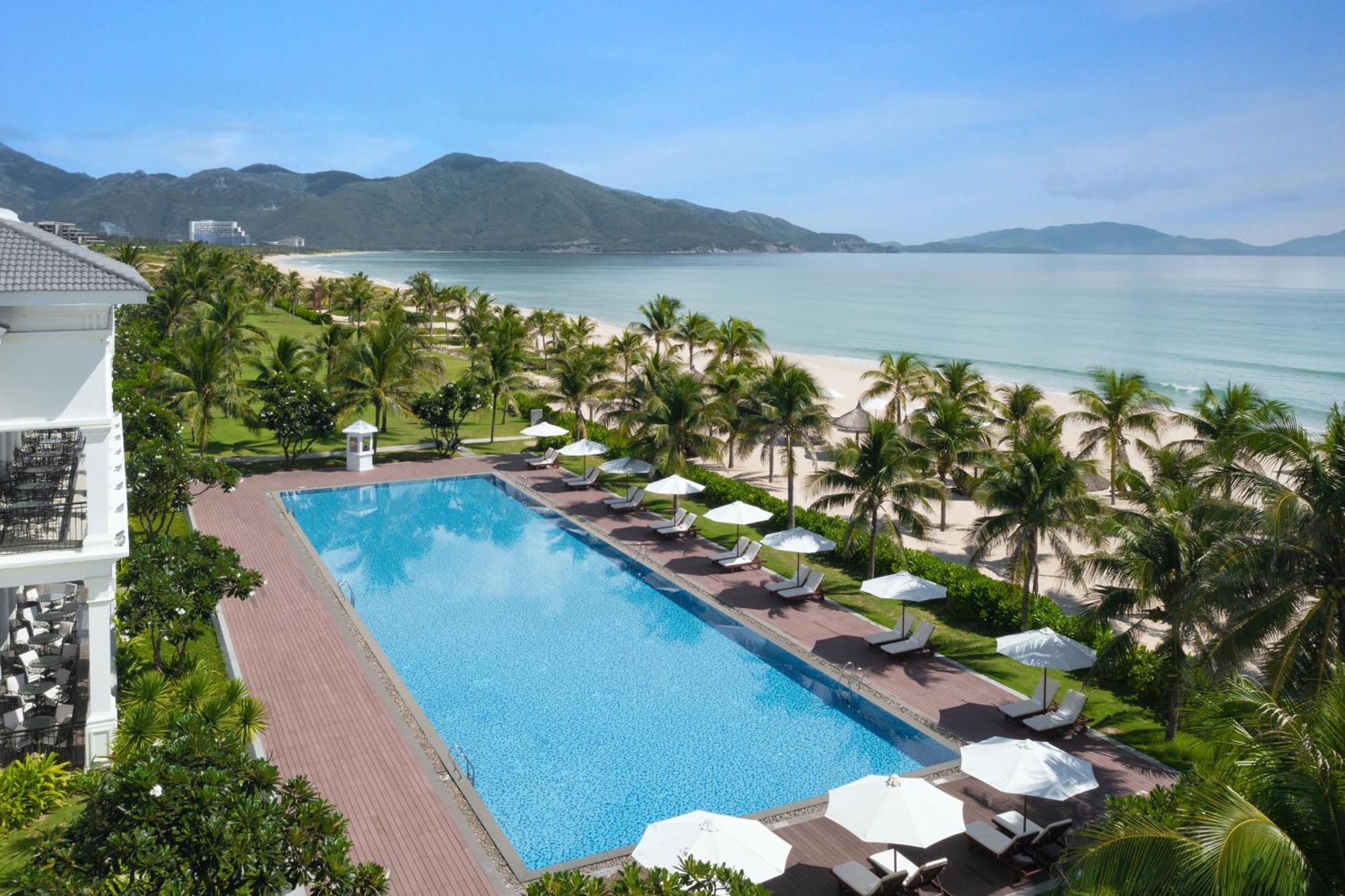 Meliá Vinpearl Cam Ranh Beach Resort Exterior foto